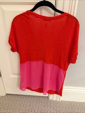 Sandro Paris Two-Tone Red and Pink Short Sleeve Tee